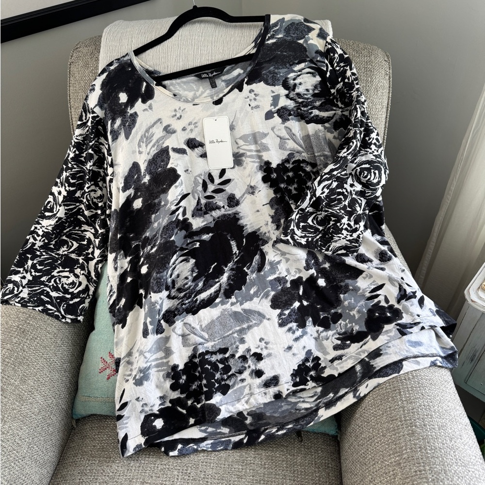 NWT Ulla Popken Top